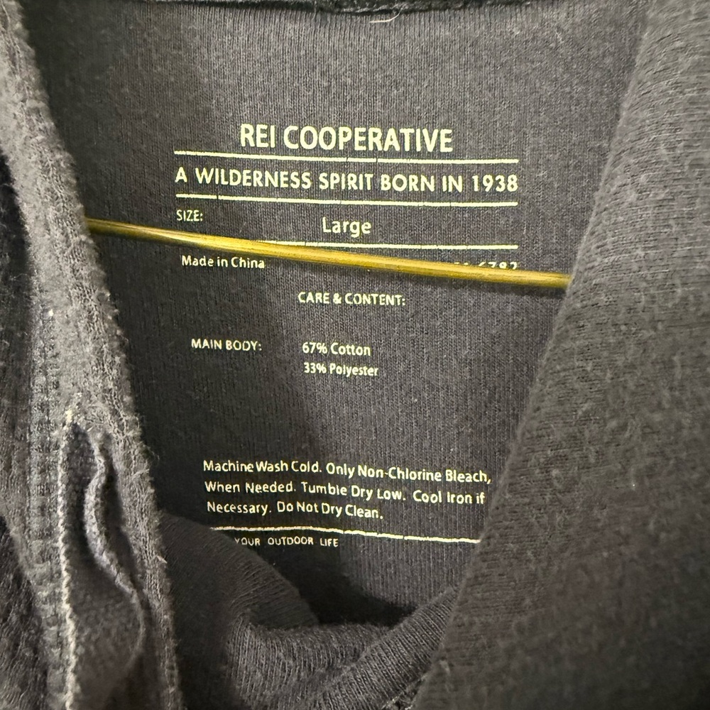 REI Cooperative Men's Navy Waffle Hoodie - Picture 2 of 3